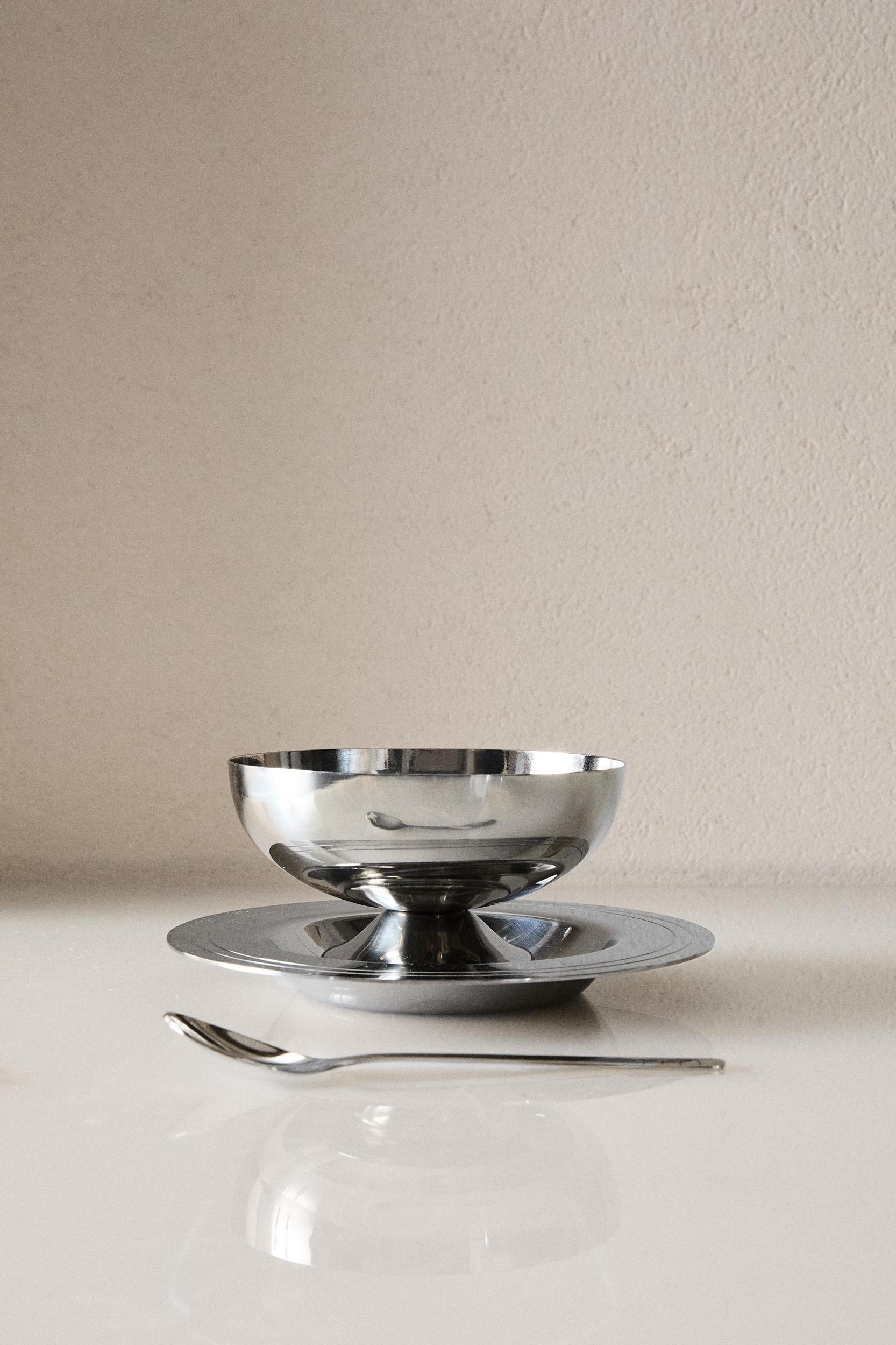 SHINY METAL ICE-CREAM CUP SET Product Image