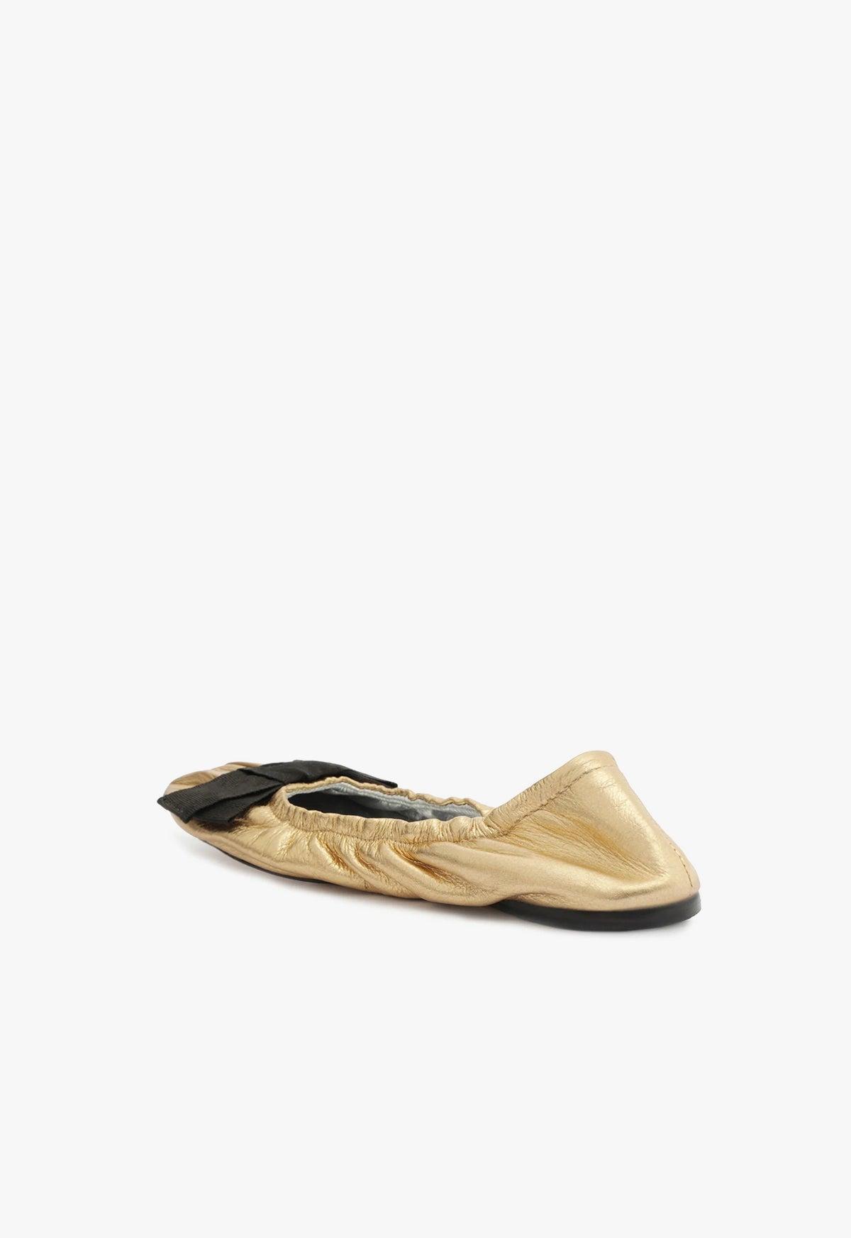 Suzanne Leather Flat Product Image
