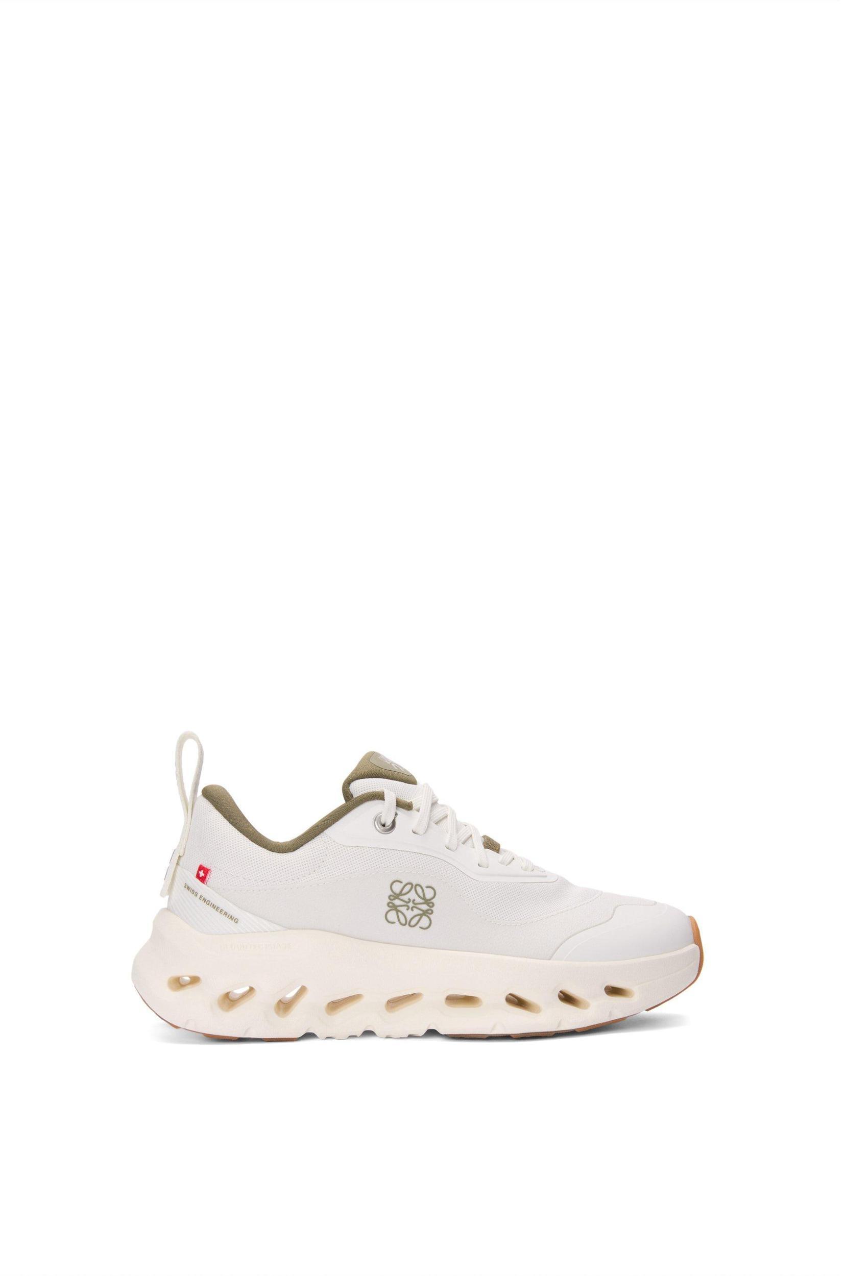 Cloudtilt 2.0 sneaker Product Image