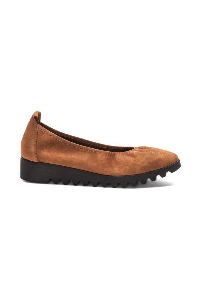 Aetrex Brianna Ballet Flat Product Image