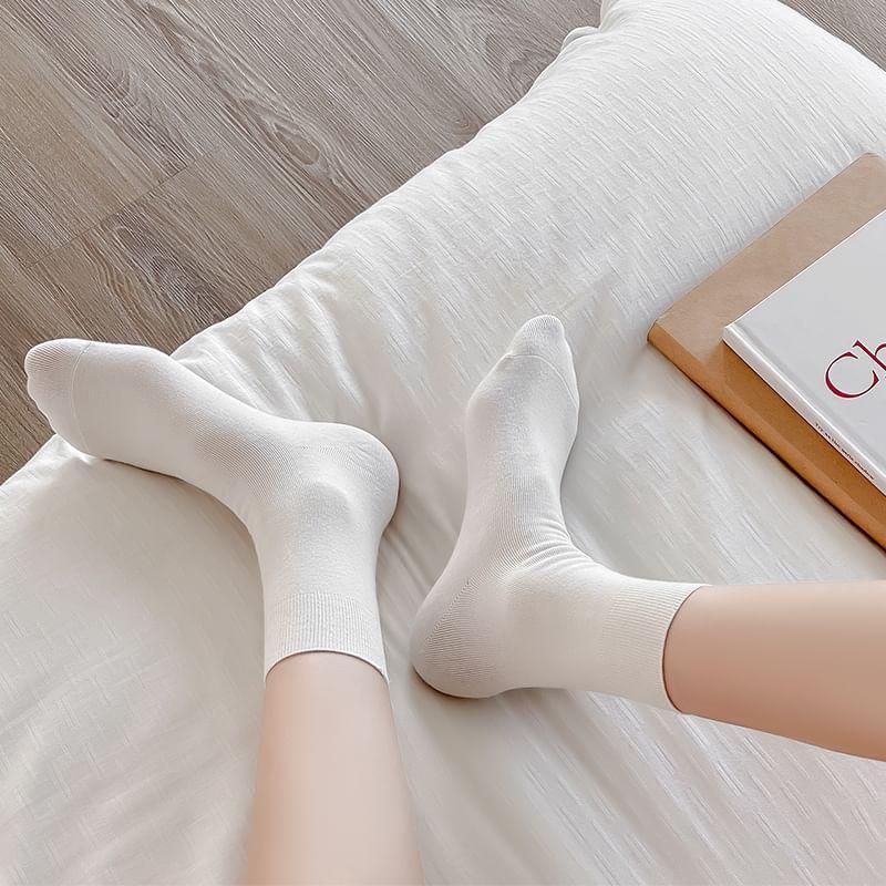 Plain Crew Socks Product Image