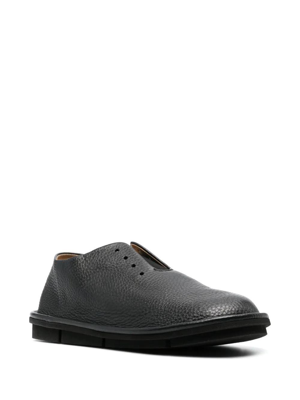 lace-up leather oxford shoes Product Image