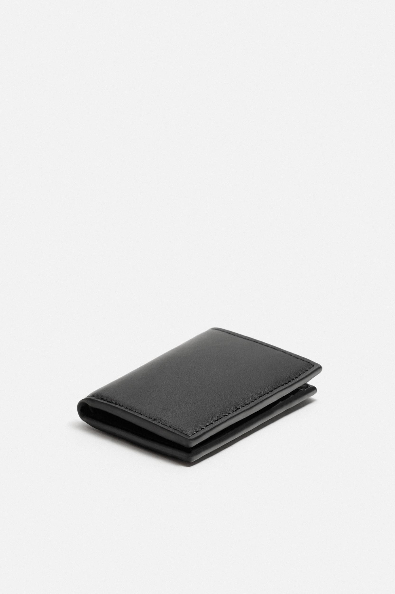 PLAIN VERTICAL CARD HOLDER Product Image