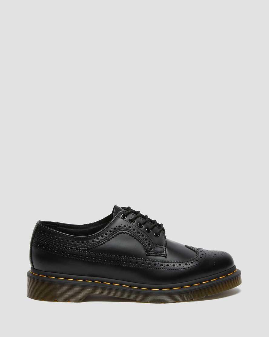 Dr. Martens 3989 Brogue Casual Shoe Product Image