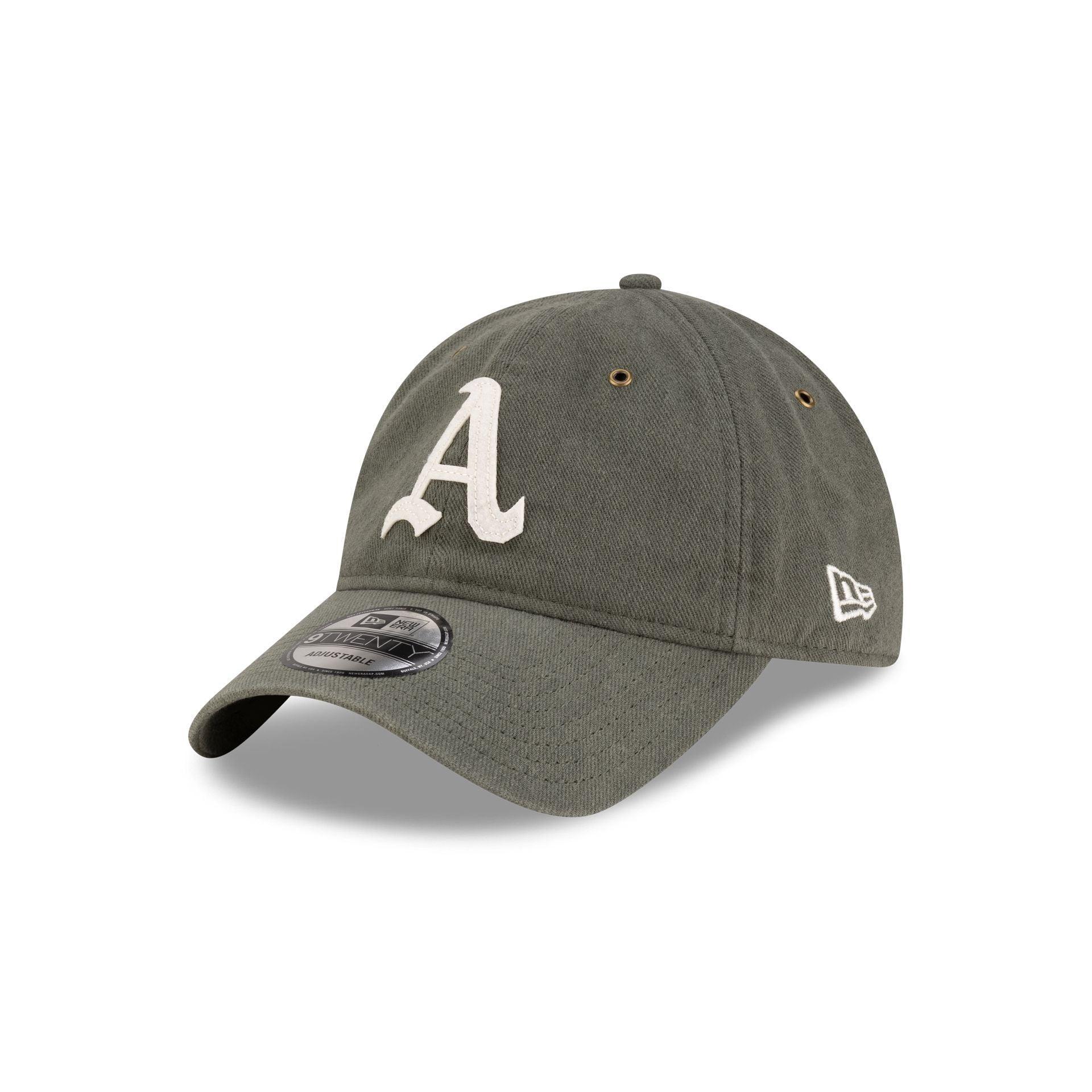 Newcastle United FC Ivory 9TWENTY Adjustable Hat Male Product Image