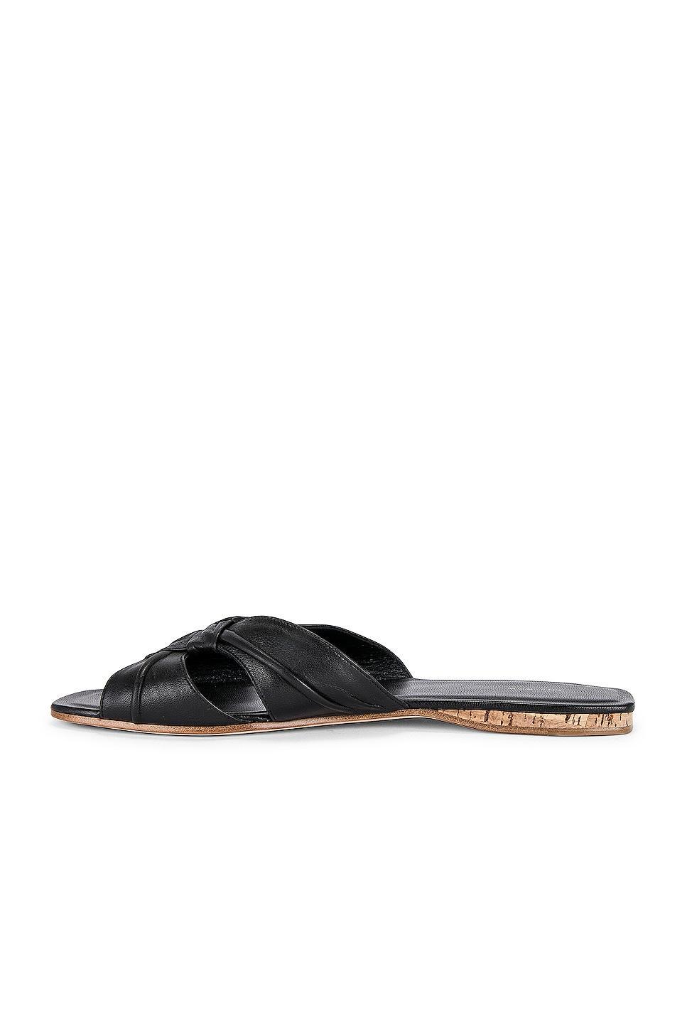 Soft Knot Flat Sandal Product Image