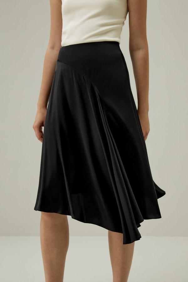 Asymmetrical Hem Silky Half-Skirt Product Image