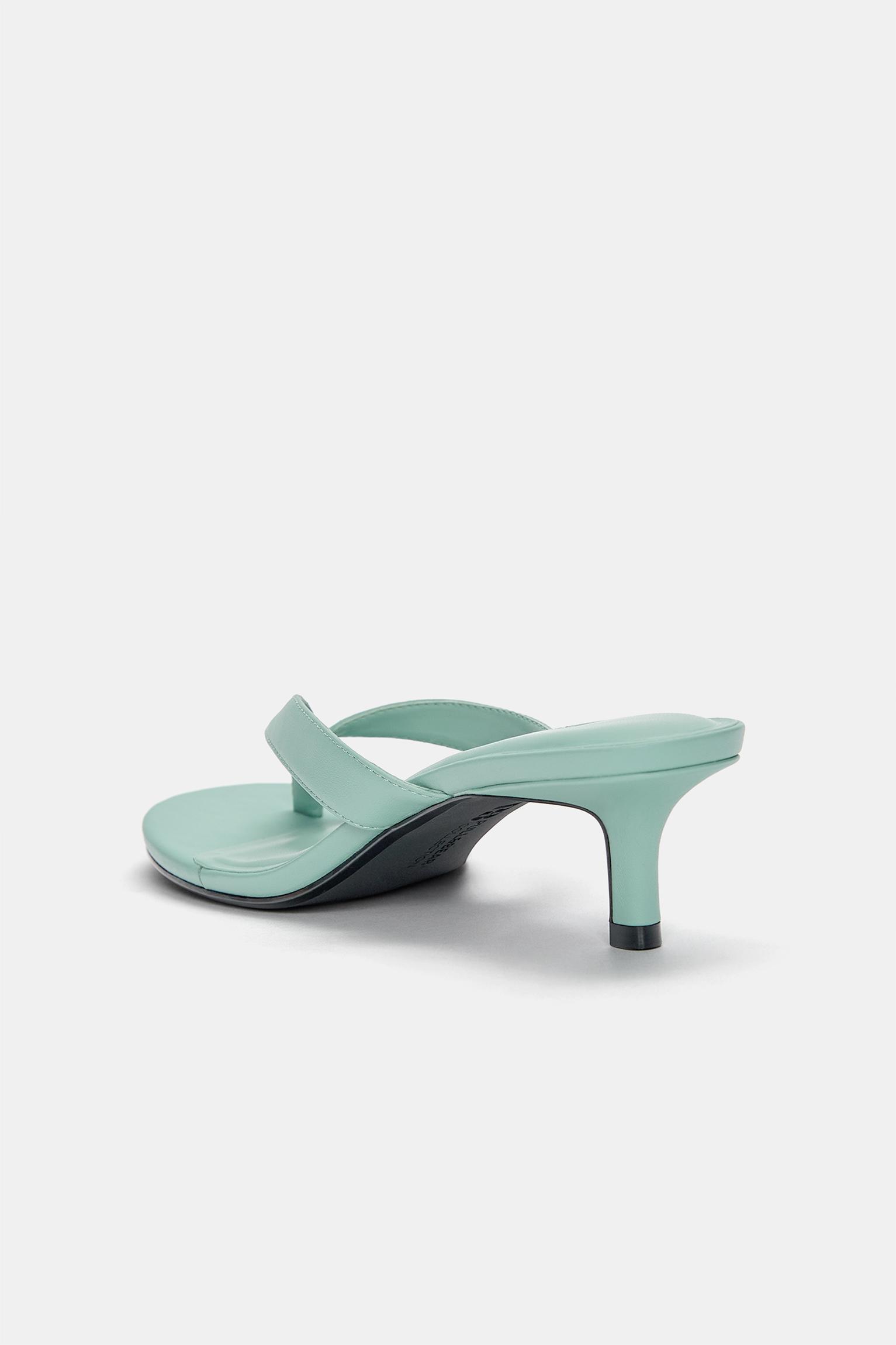 Heeled sandals Product Image