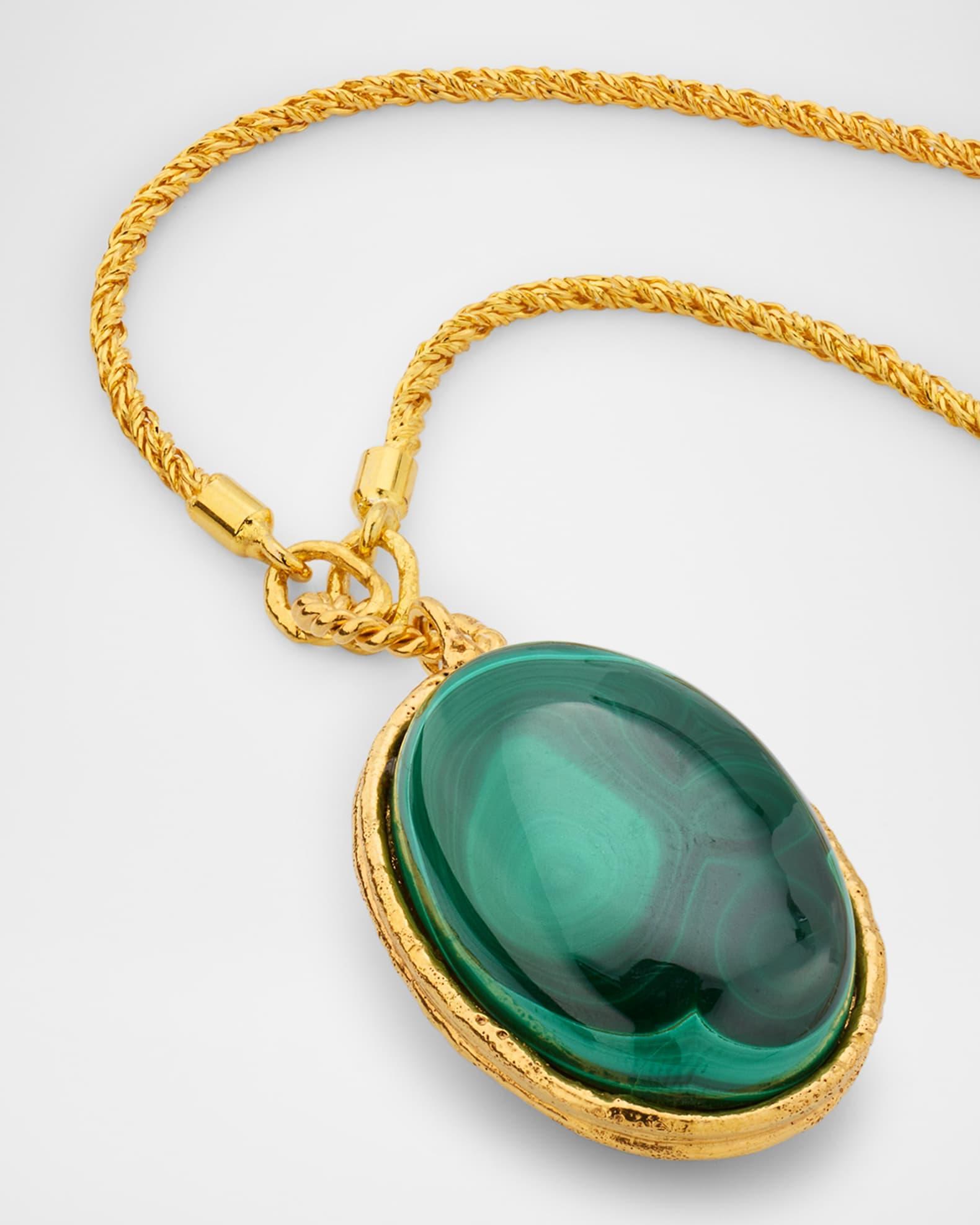 Oval Malachite Pendant Necklace Product Image