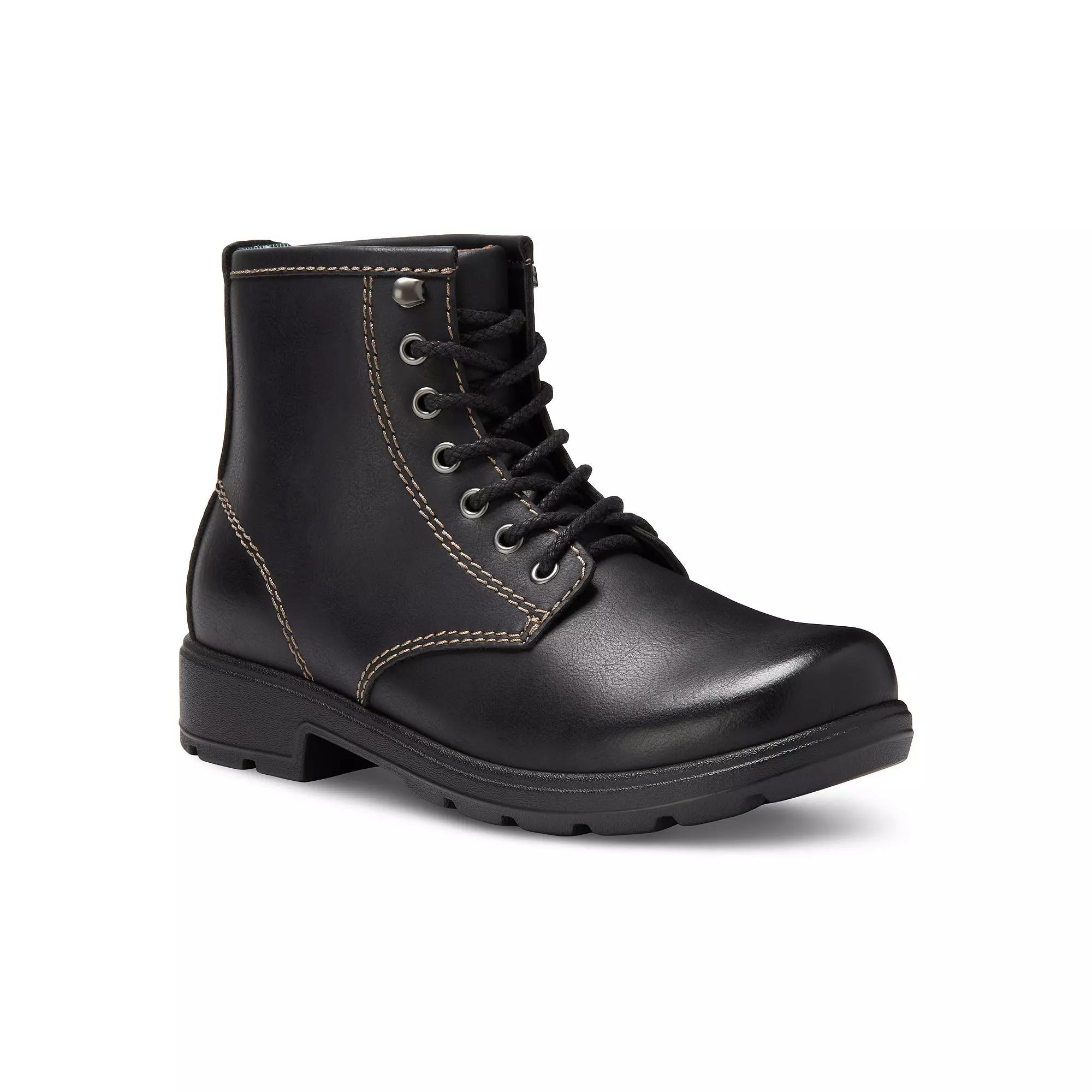 Eastland Brandy Womens Ankle Boots Product Image
