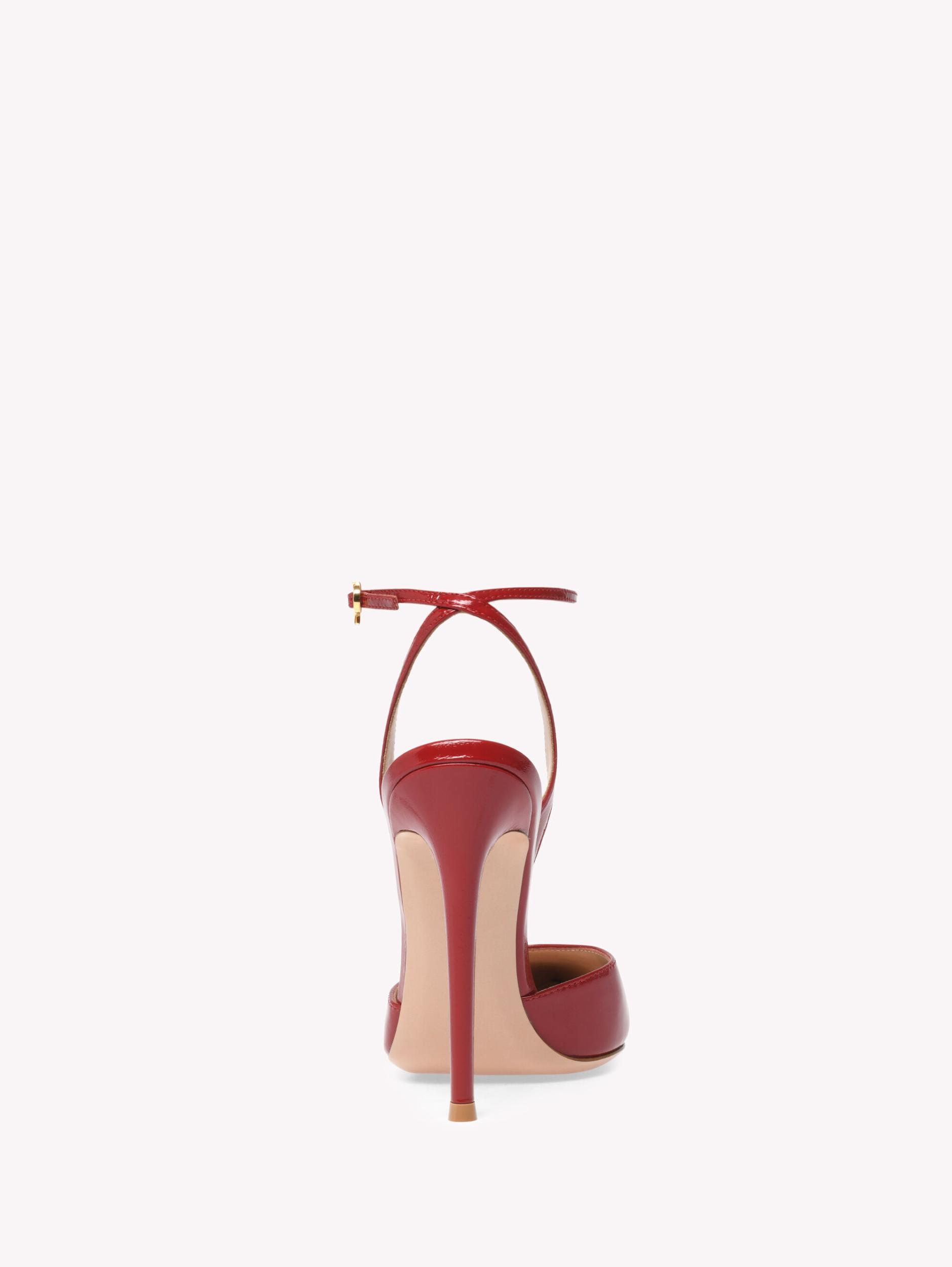CARA Gianvito Rossi Product Image
