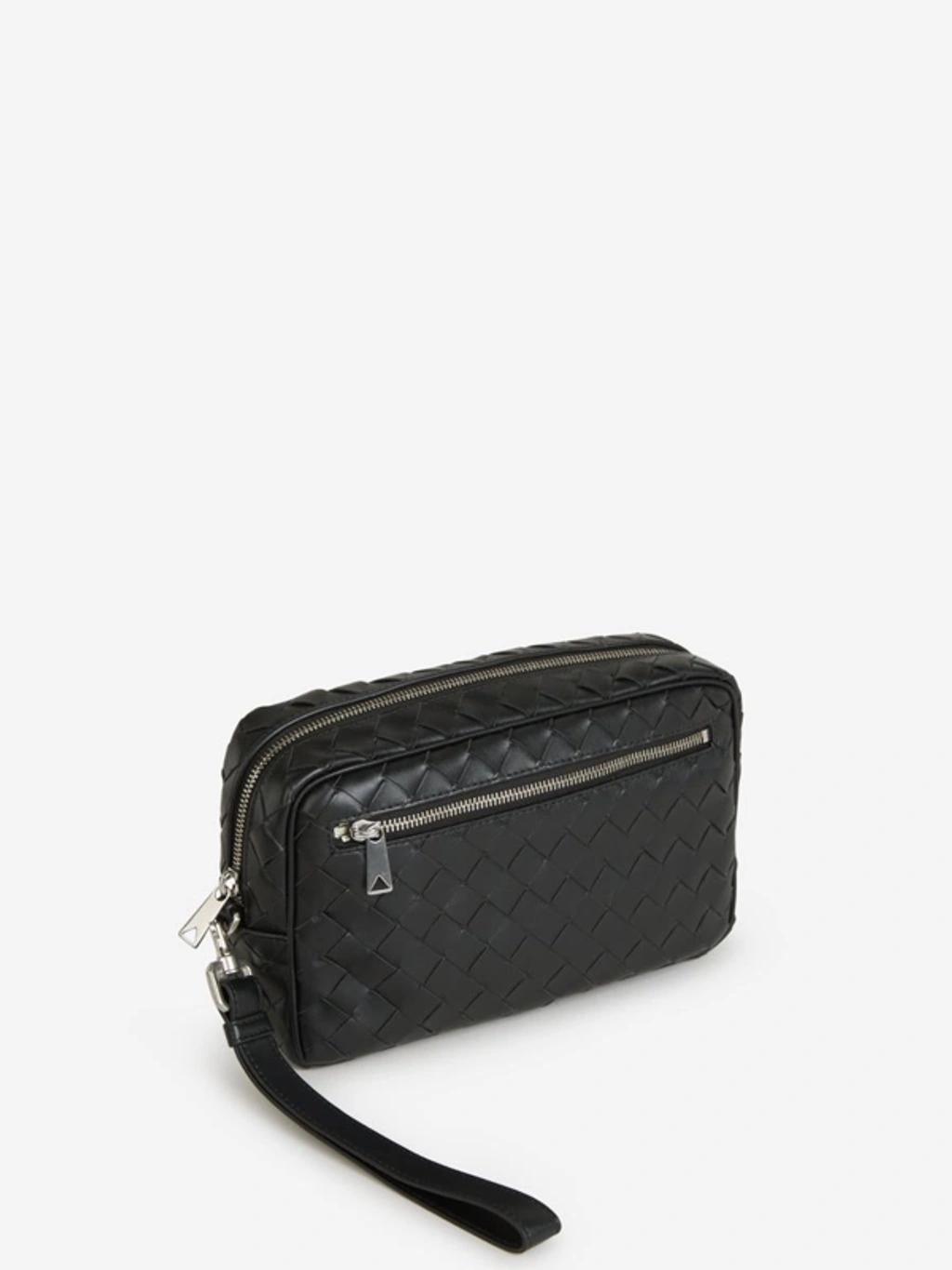 BOTTEGA VENETA Intrecciato Hand Bag In Black Product Image