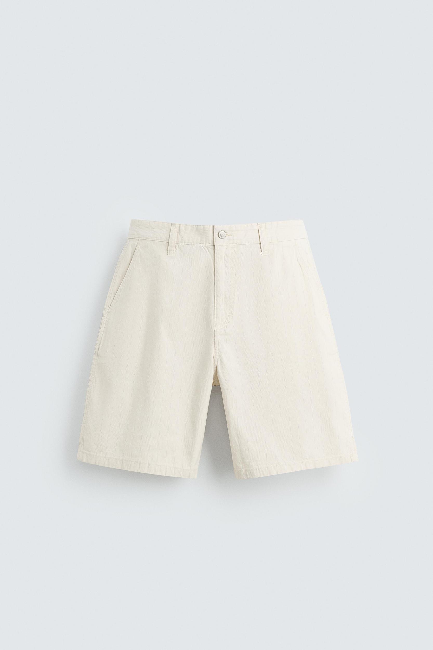 STRIPED REGULAR FIT SHORTS Product Image