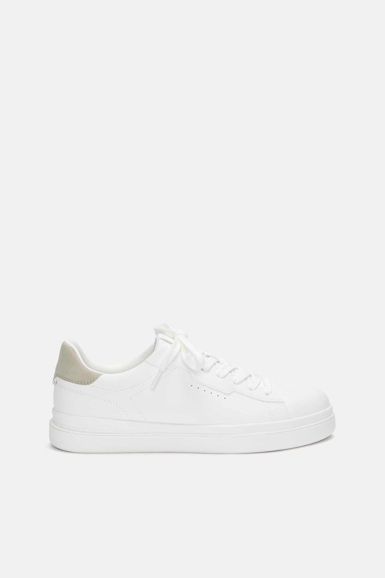 Chunky casual sneakers Product Image