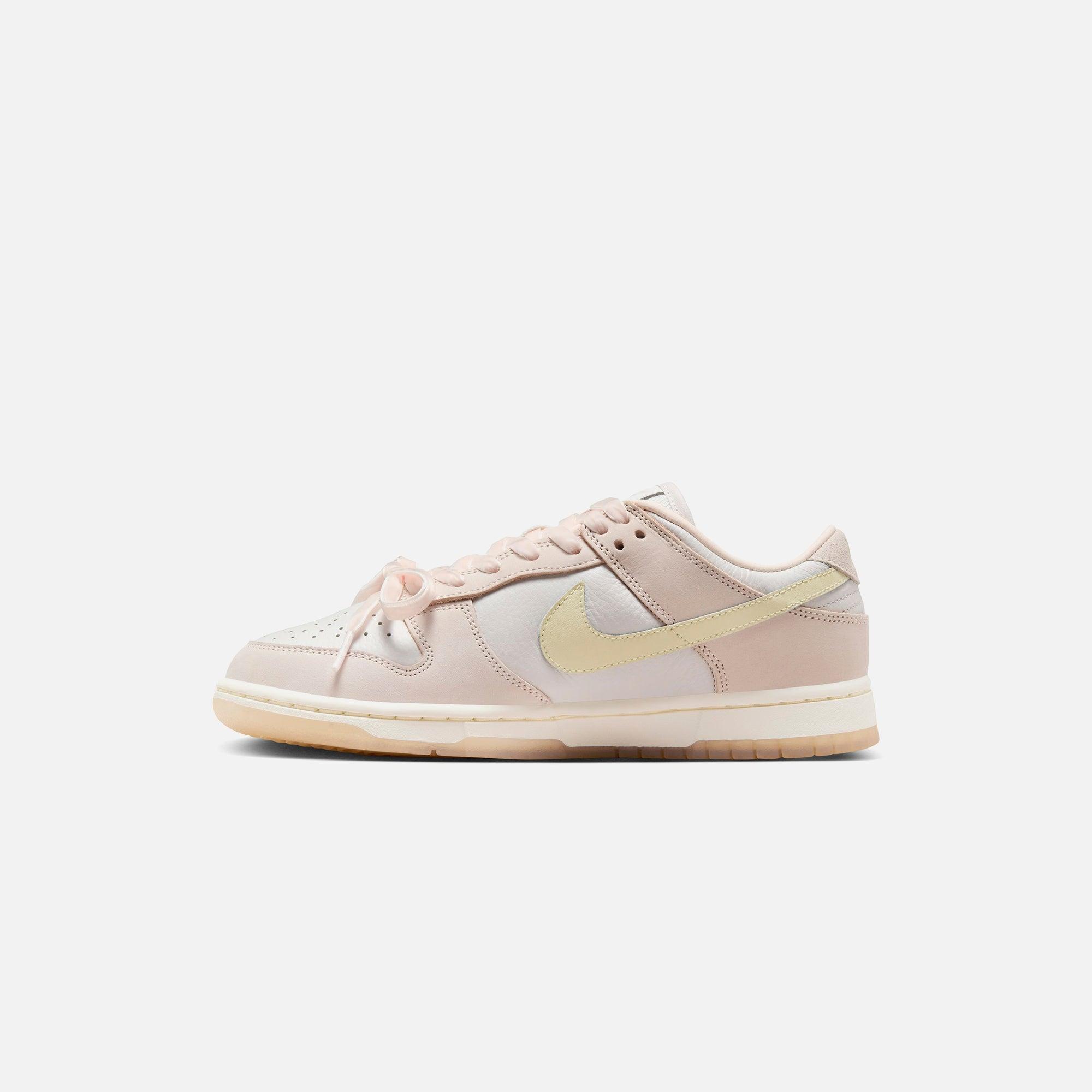 Nike WMNS Dunk Low PRM - Light Soft Pink / Coconut Milk Female Product Image