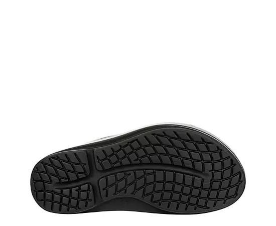 OOFOS Oomega Thong Sandals Product Image