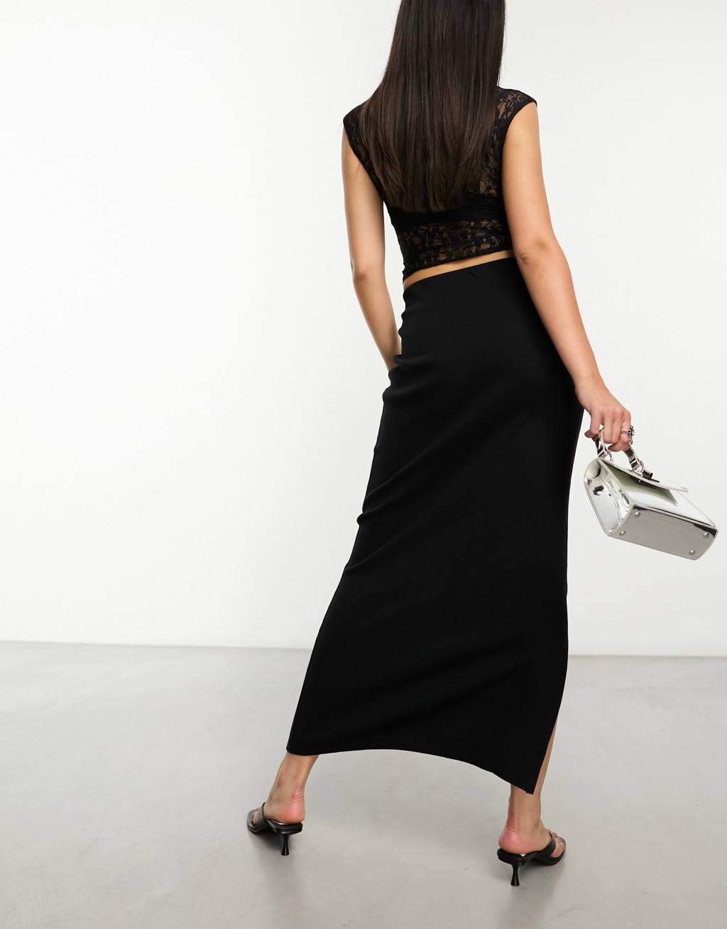 Noisy May bodycon maxi skirt in black Product Image