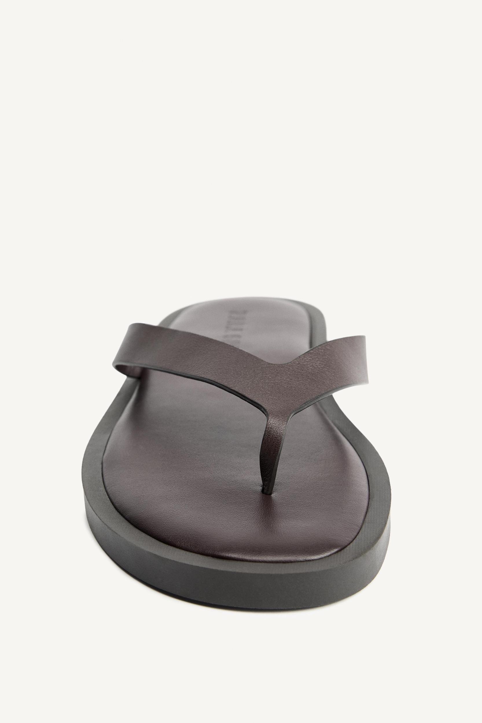 LTHR SNDLS Product Image