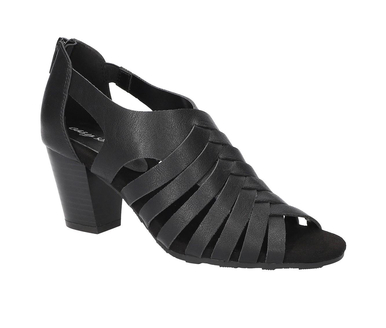 Women's Easy Street Vannie Pumps Product Image