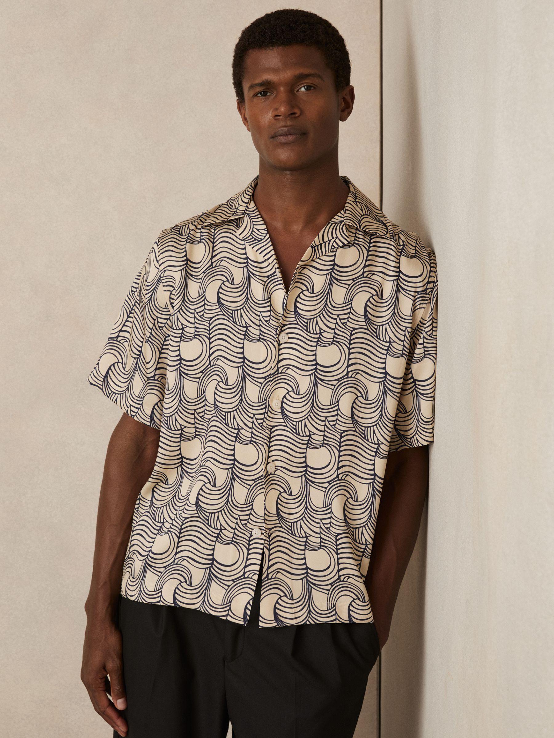 Wave Print Cuban Collar Shirt in Off White/Navy Product Image
