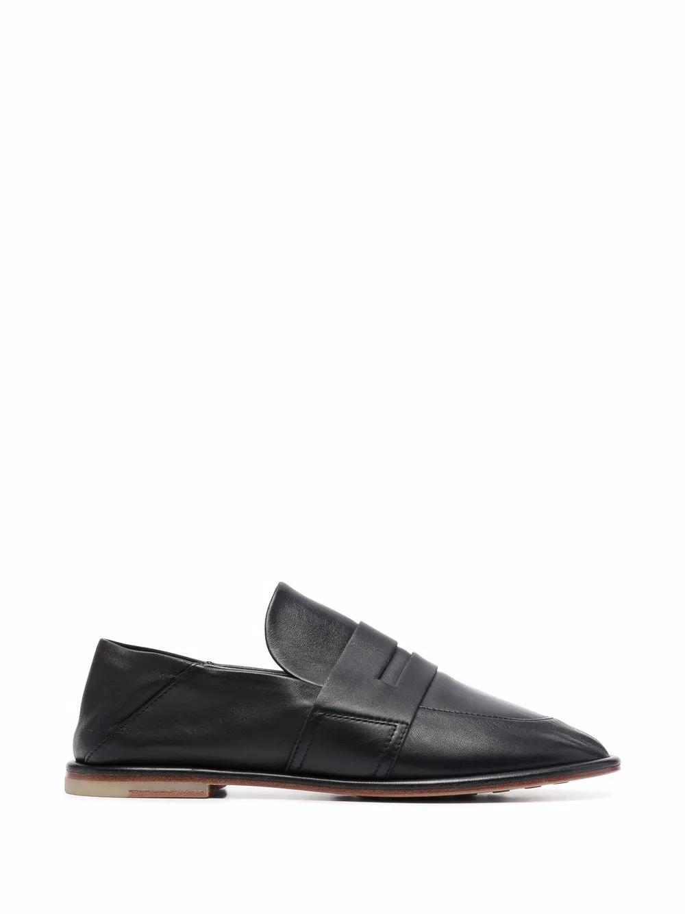 AGL ATTILIO GIUSTI LEOMBRUNI Folding Heel Loafers In Black Product Image