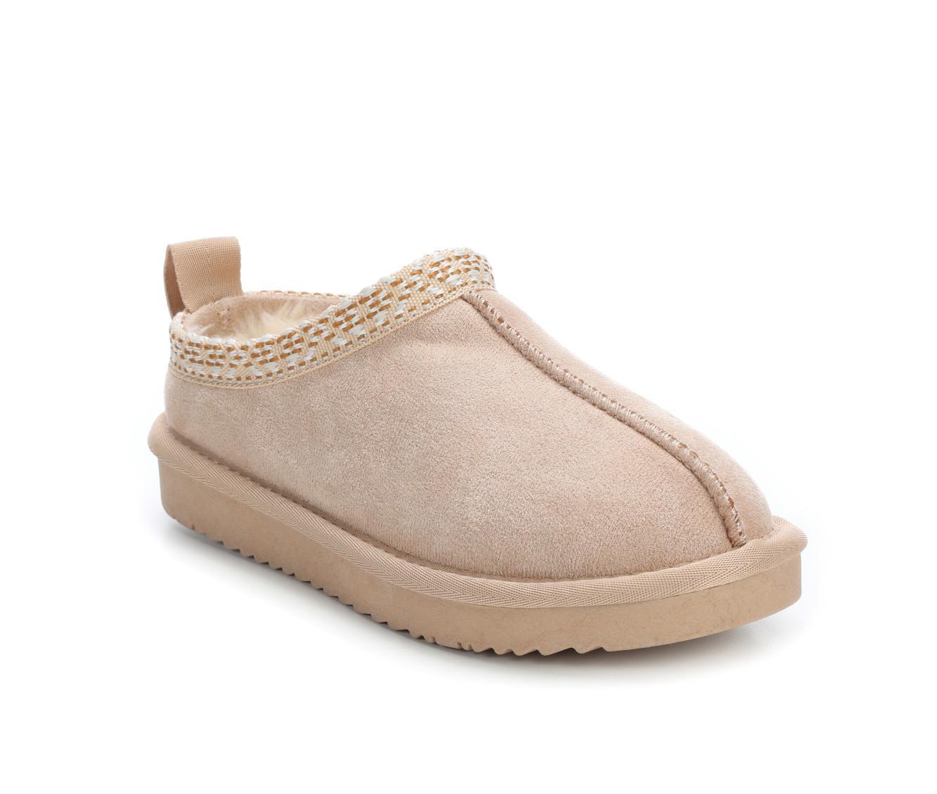 Women's Skechers Virtue Slip In 104421 Slip-On Sneakers Product Image