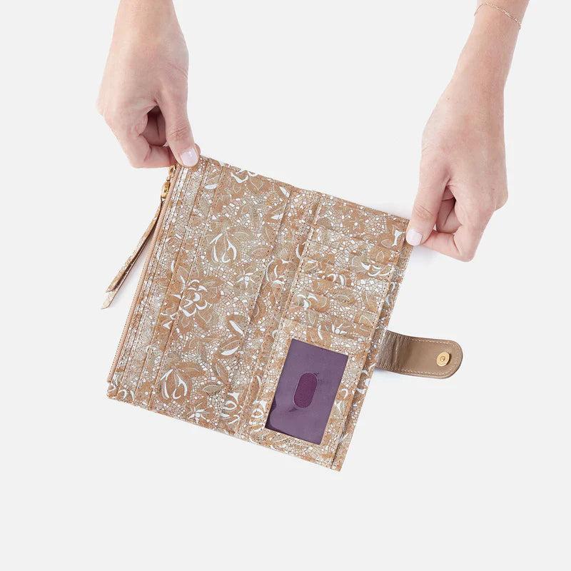 Max Continental Wallet Product Image