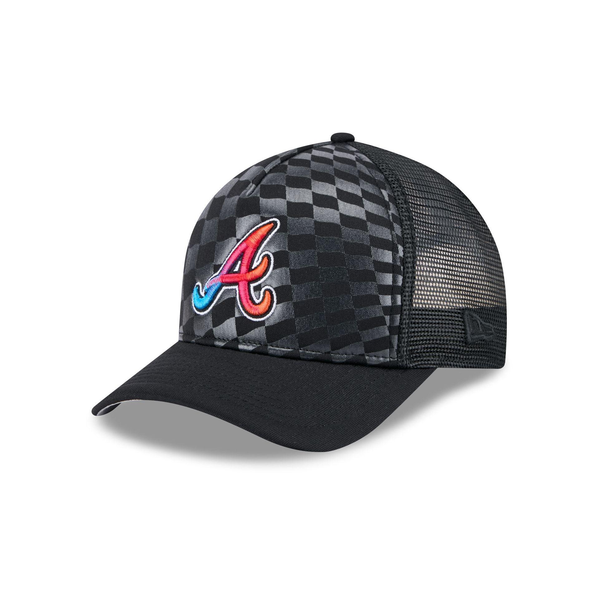 Atlanta Braves Gradient Raceway 9FORTY M-Crown A-Frame Trucker Hat Male Product Image