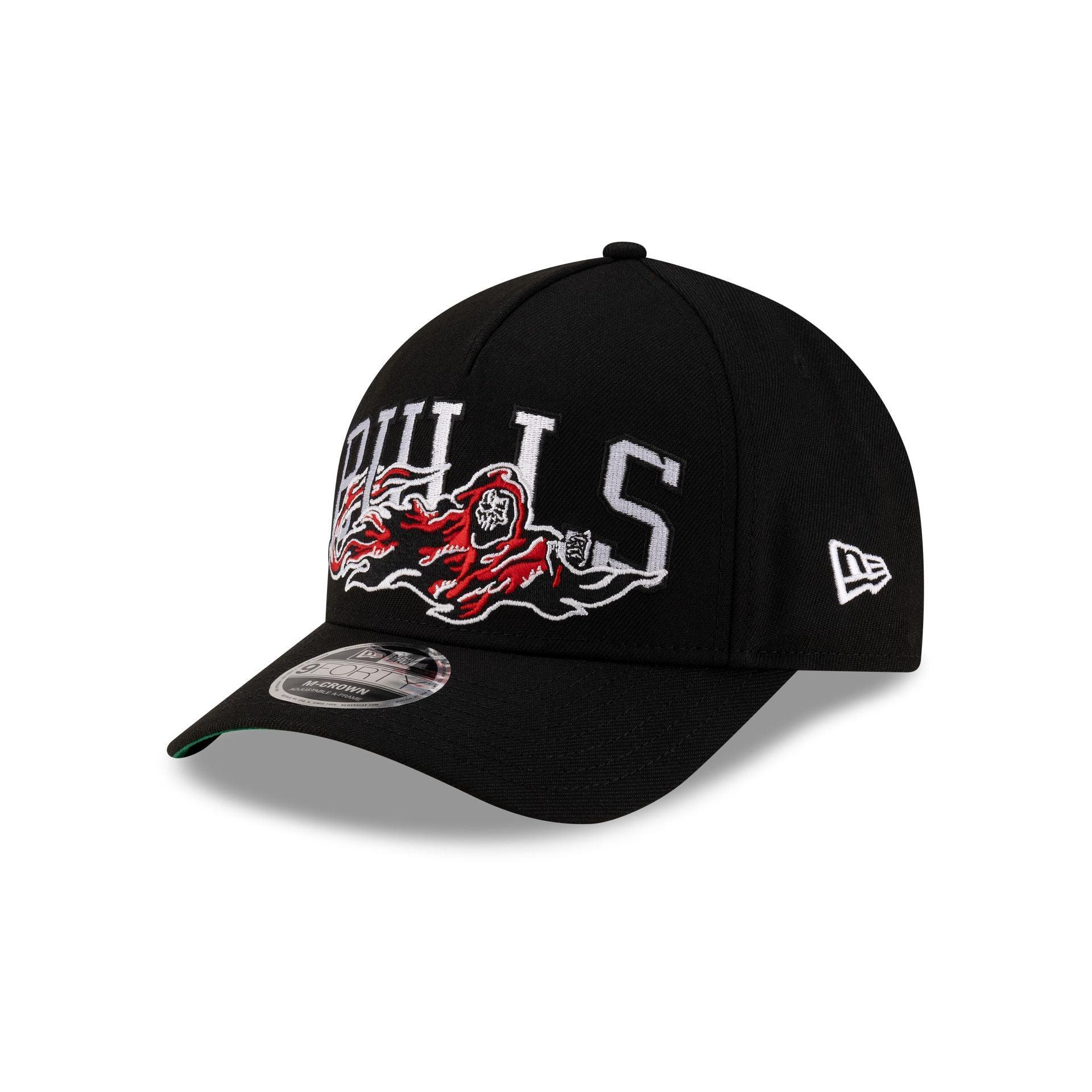 Atlanta Braves Gradient Raceway 9FORTY M-Crown A-Frame Trucker Hat Male Product Image