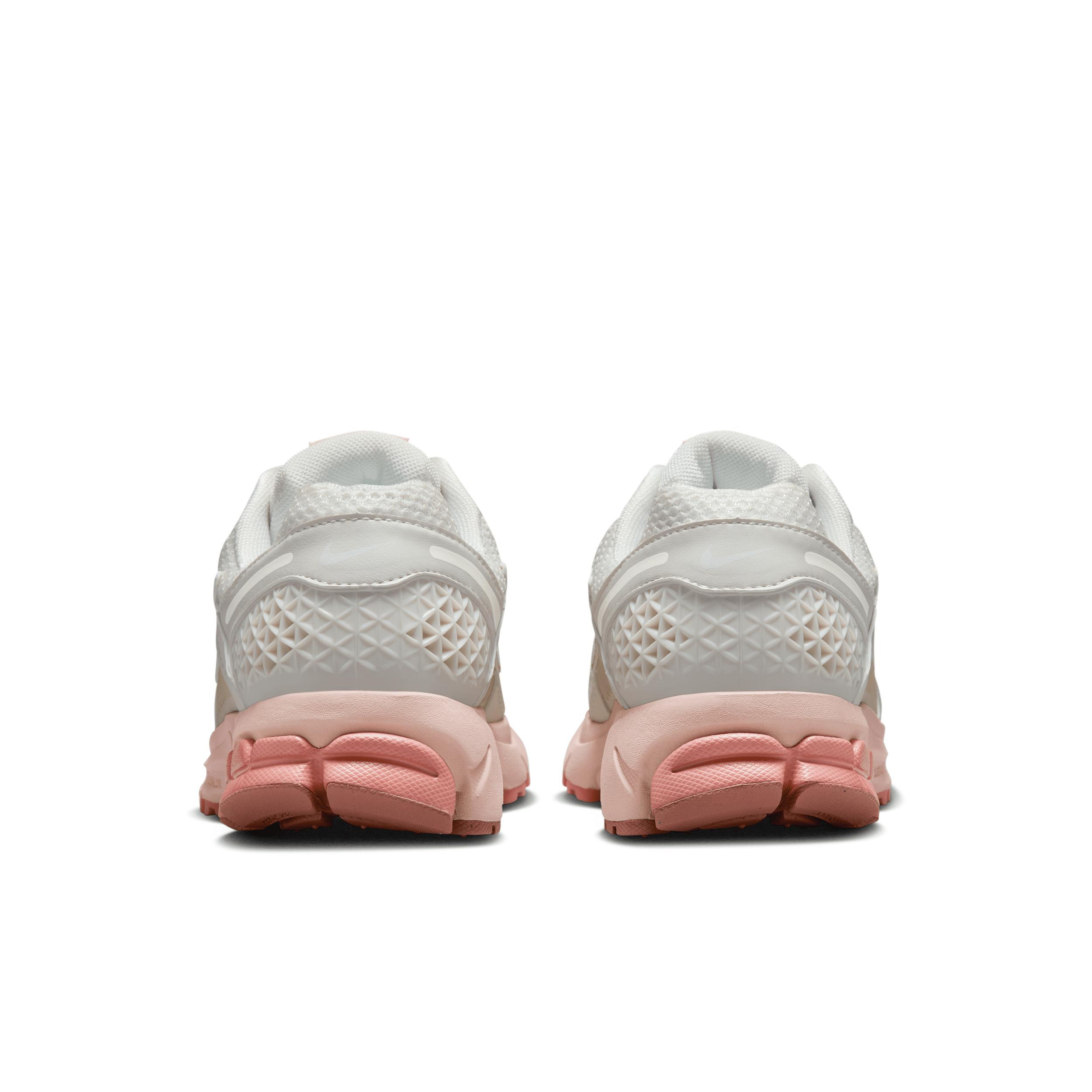 Nike Women's Zoom Vomero 5 Shoes Product Image