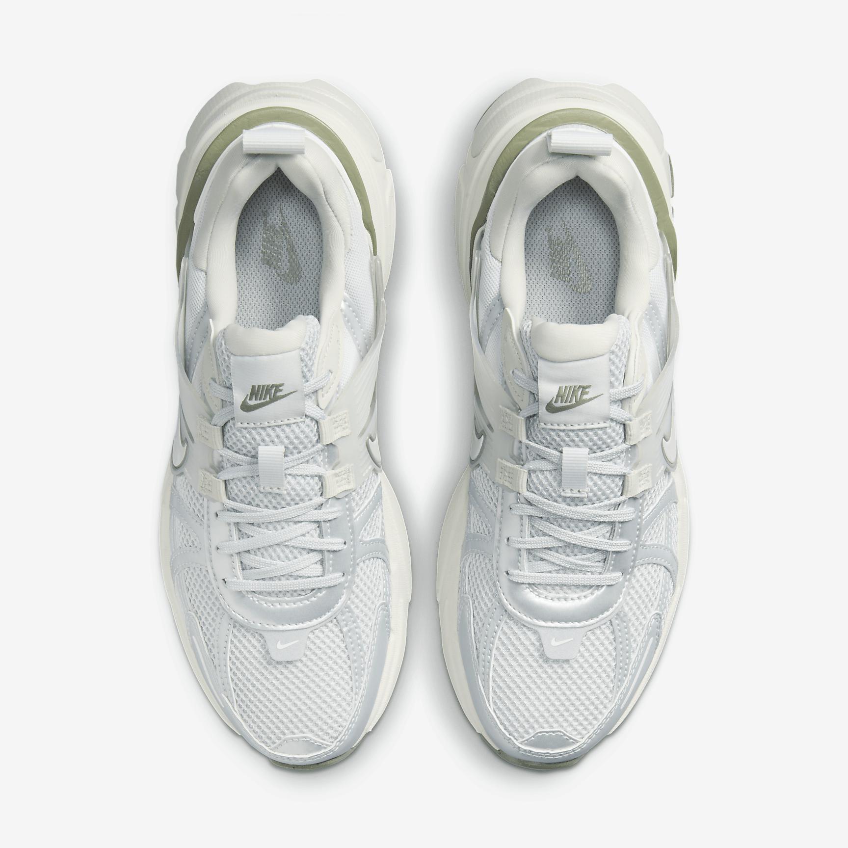 Nike V2K Run Women's Shoes Product Image