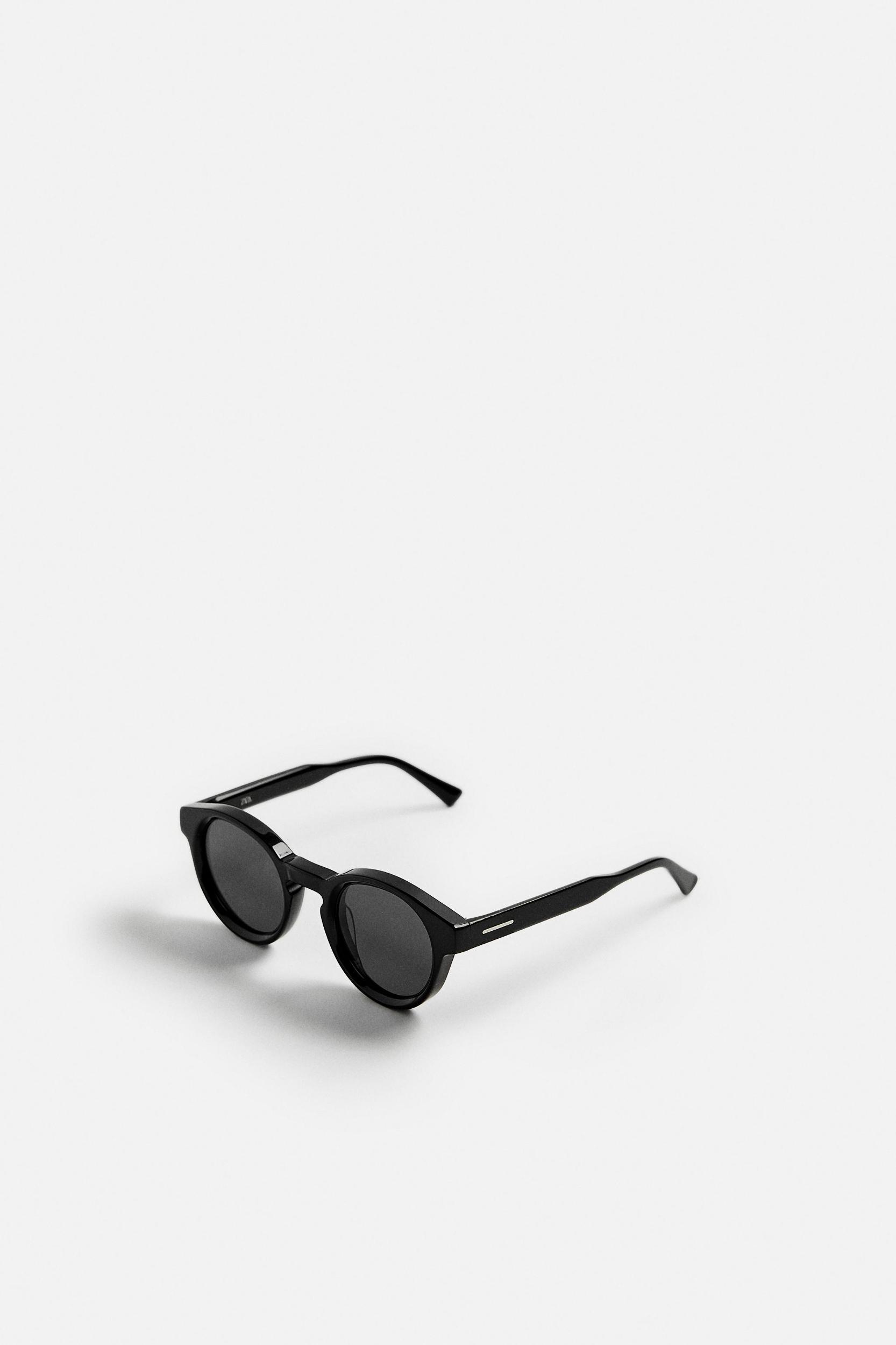 ROUND SUNGLASSES Product Image