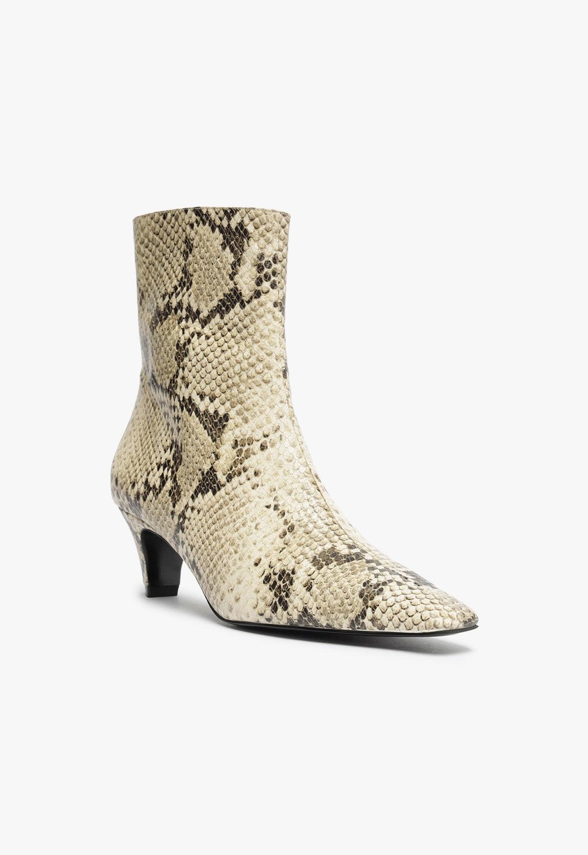 Dellia Bootie Product Image