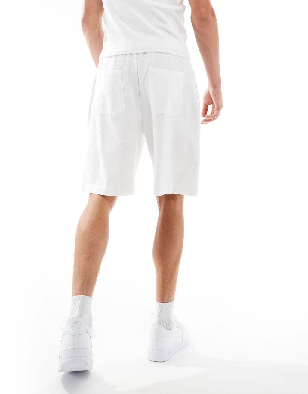 Bershka rustic short in white Product Image