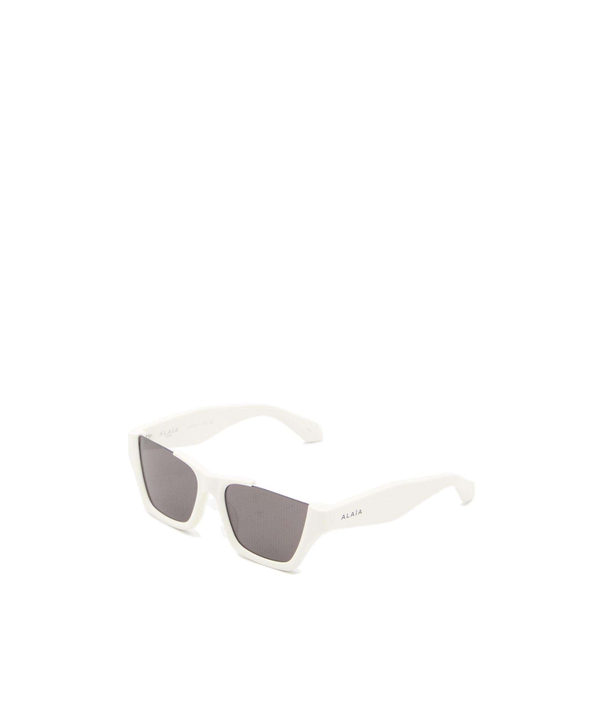 ALAÏA Square Sunglasses In White Product Image