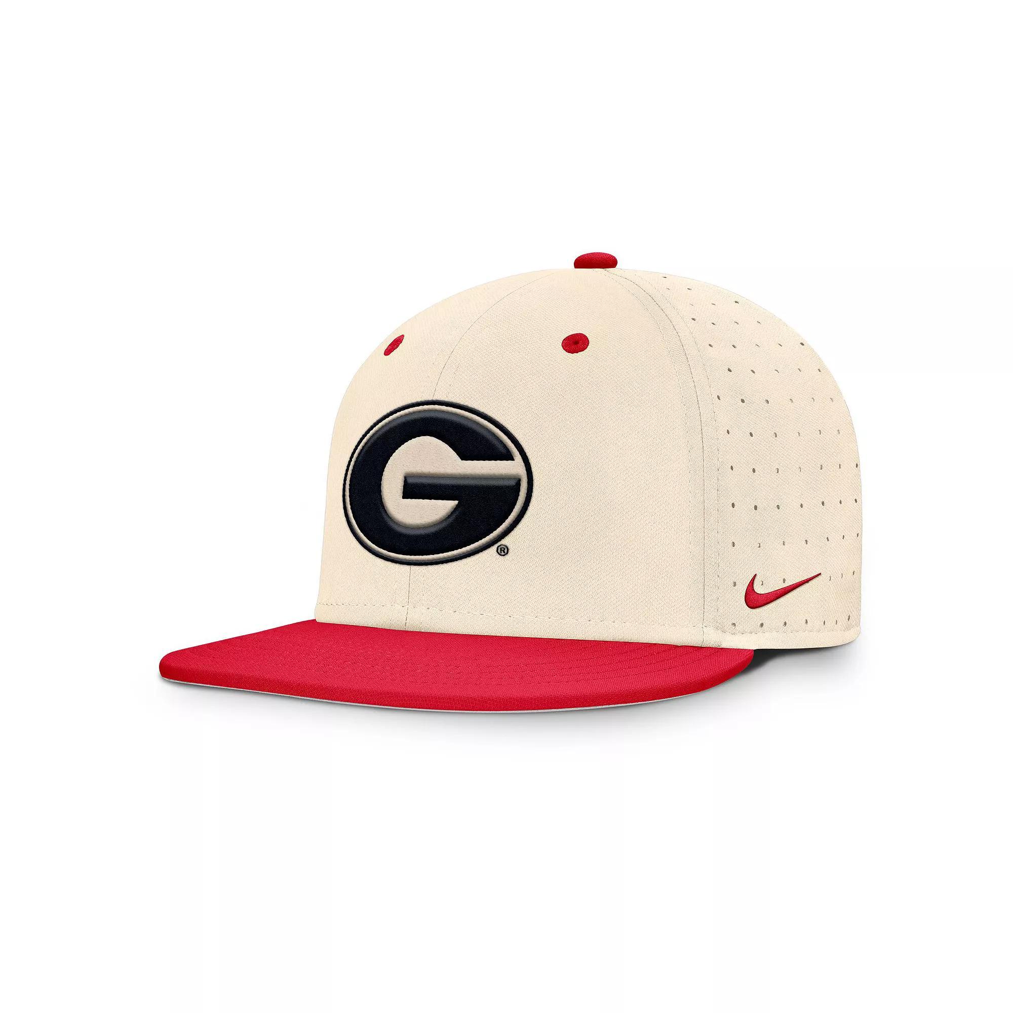 Men's Nike Natural Georgia Bulldogs On-Field Dugout True Performance Fitted Hat, Size: 7 1/2, Beige Product Image