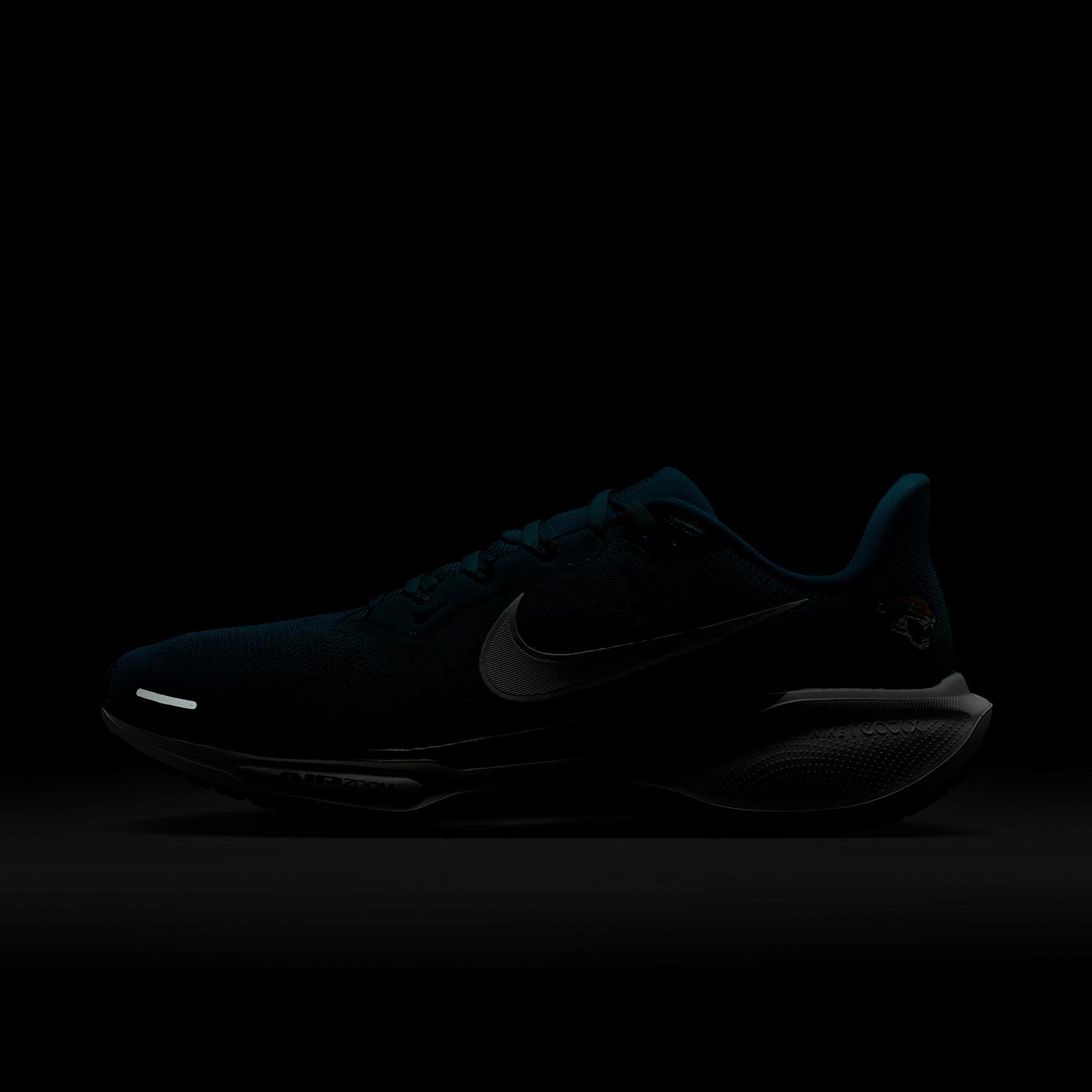 Jacksonville Jaguars Pegasus 41 Men's Nike NFL Road Running Shoes Product Image