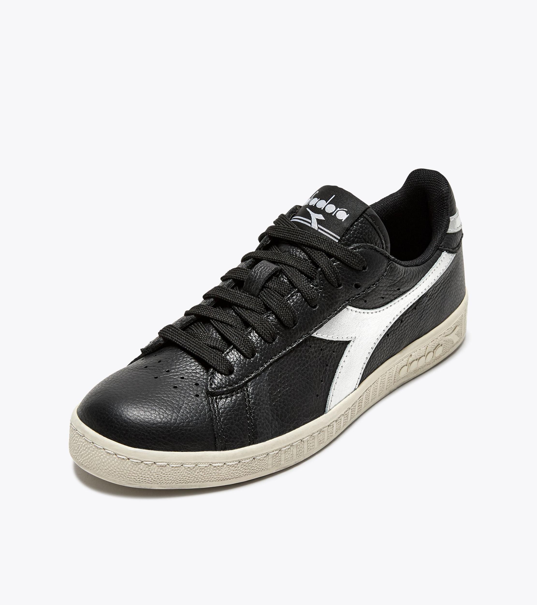 GAME L LOW WAXED METALLIC WN Product Image