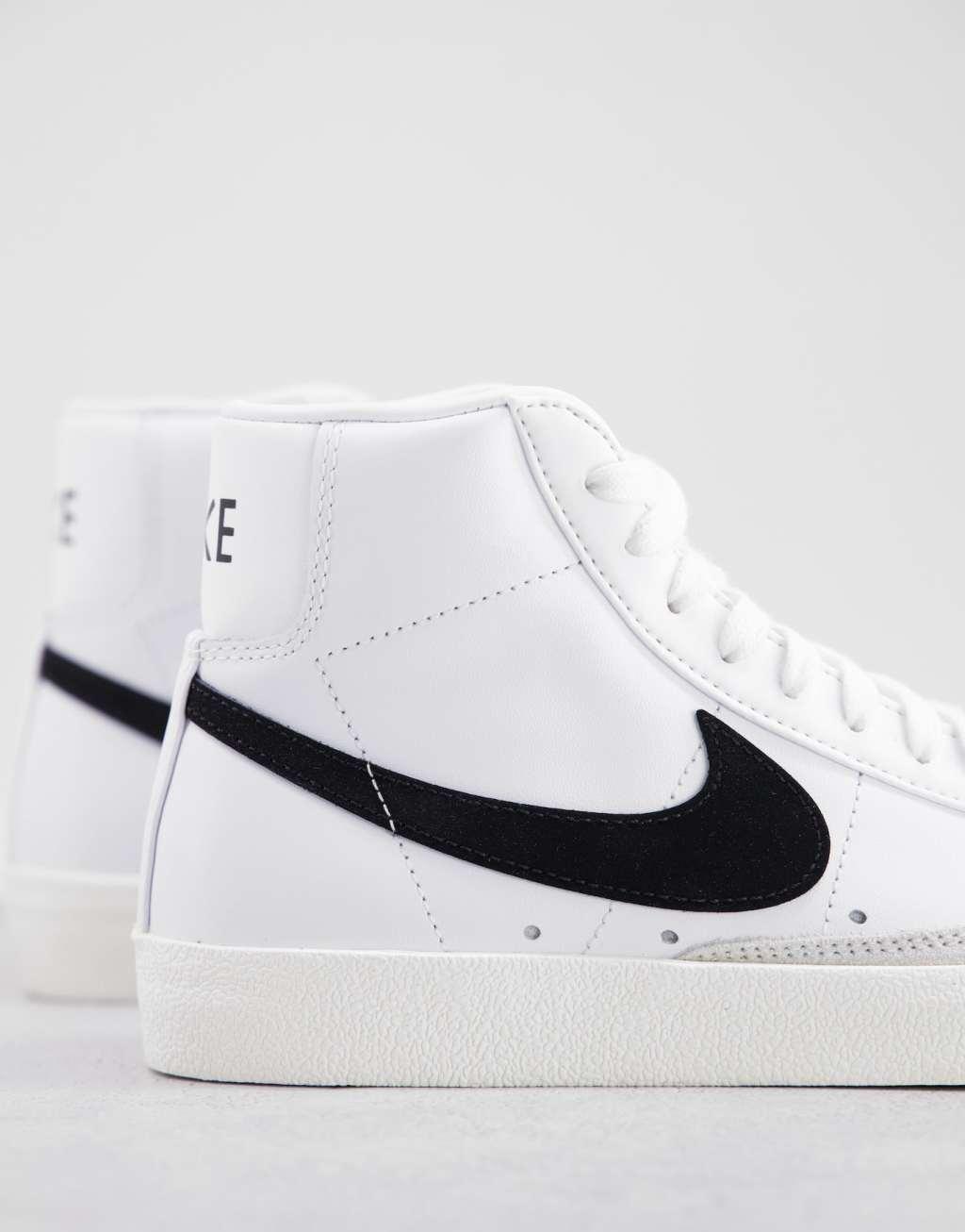 Nike Blazer Mid 77 sneakers Product Image