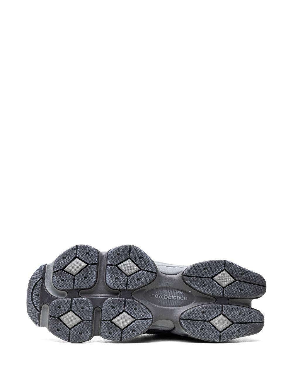 9060 panelled low-top sneakers Product Image