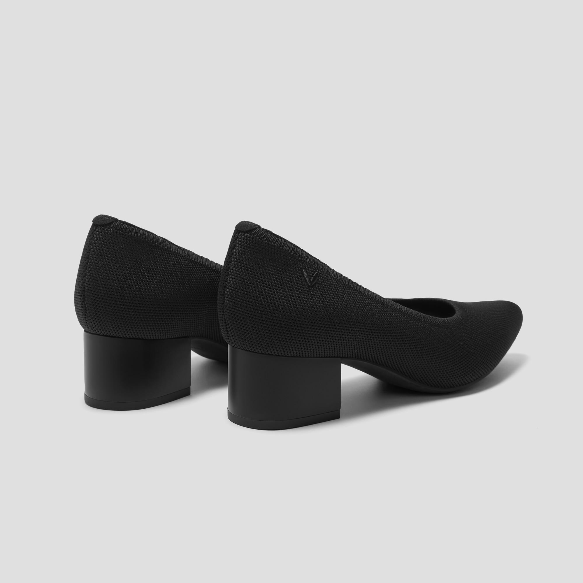 Pointed-Toe Stress FREE Chunky Heels (Georgia) Product Image
