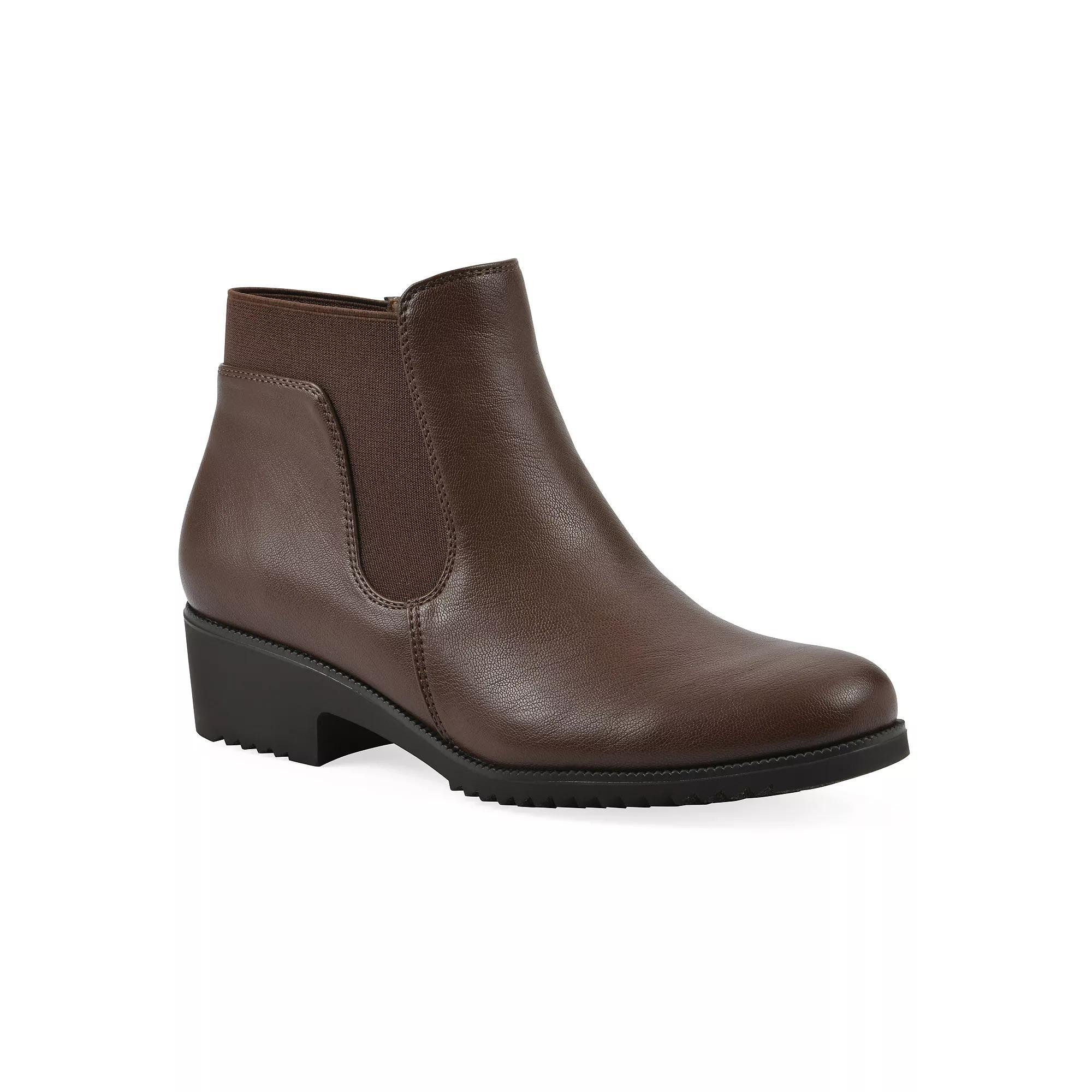 Cliffs by White Mountain Durable Womens Chelsea Boots Product Image
