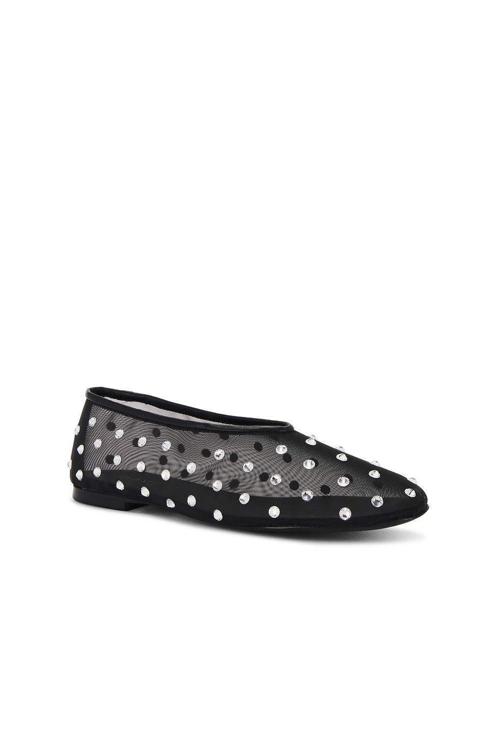 Adina Flat RAYE Product Image