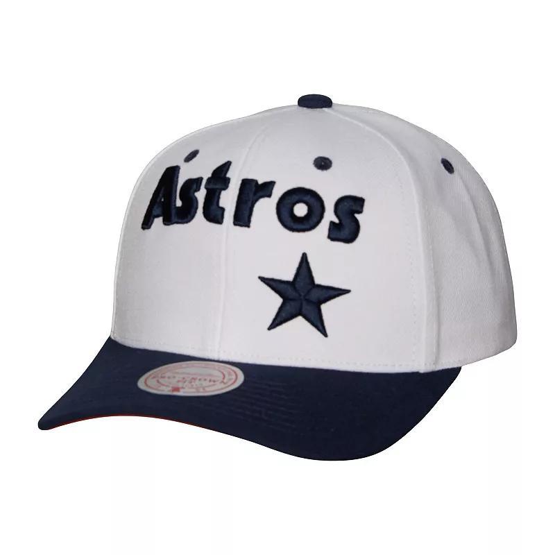 Mens Mitchell & Ness White Houston Astros Cooperstown Collection Pro Crown Snapback Hat Product Image