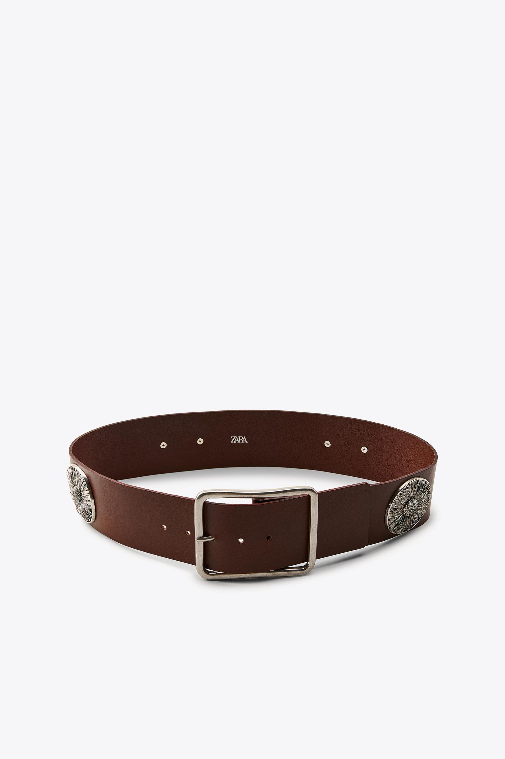 WIDE LEATHER BELT WITH FLOWERS Product Image