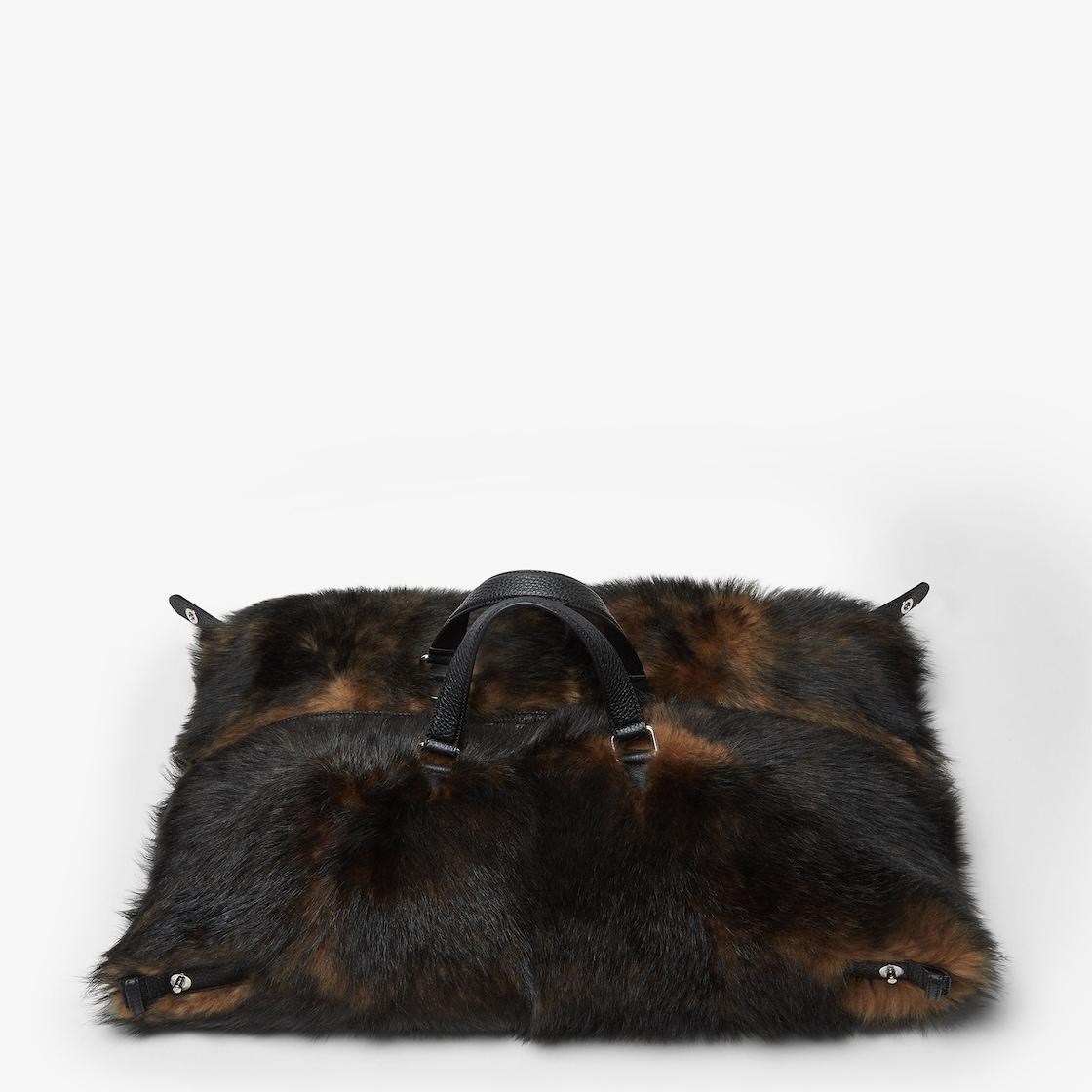 Medium Fendi Siesta Black and brown shearling bag Product Image