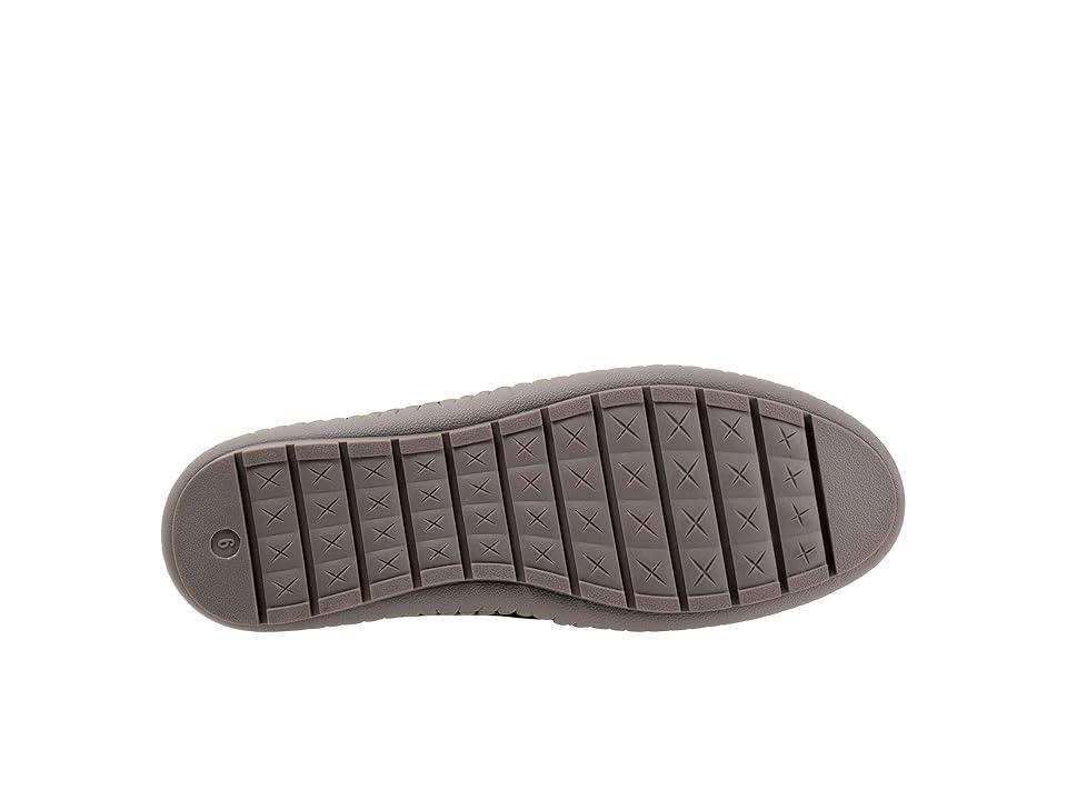 Trotters Ruby Women's Flat Shoes Product Image