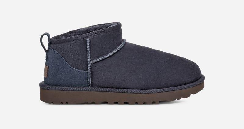 Classic Ultra Mini Boots Product Image