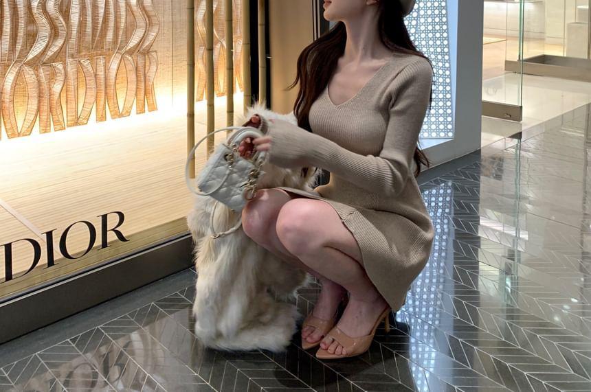 Long-Sleeve V-Neck Plain Knit Mini A-Line Dress Product Image