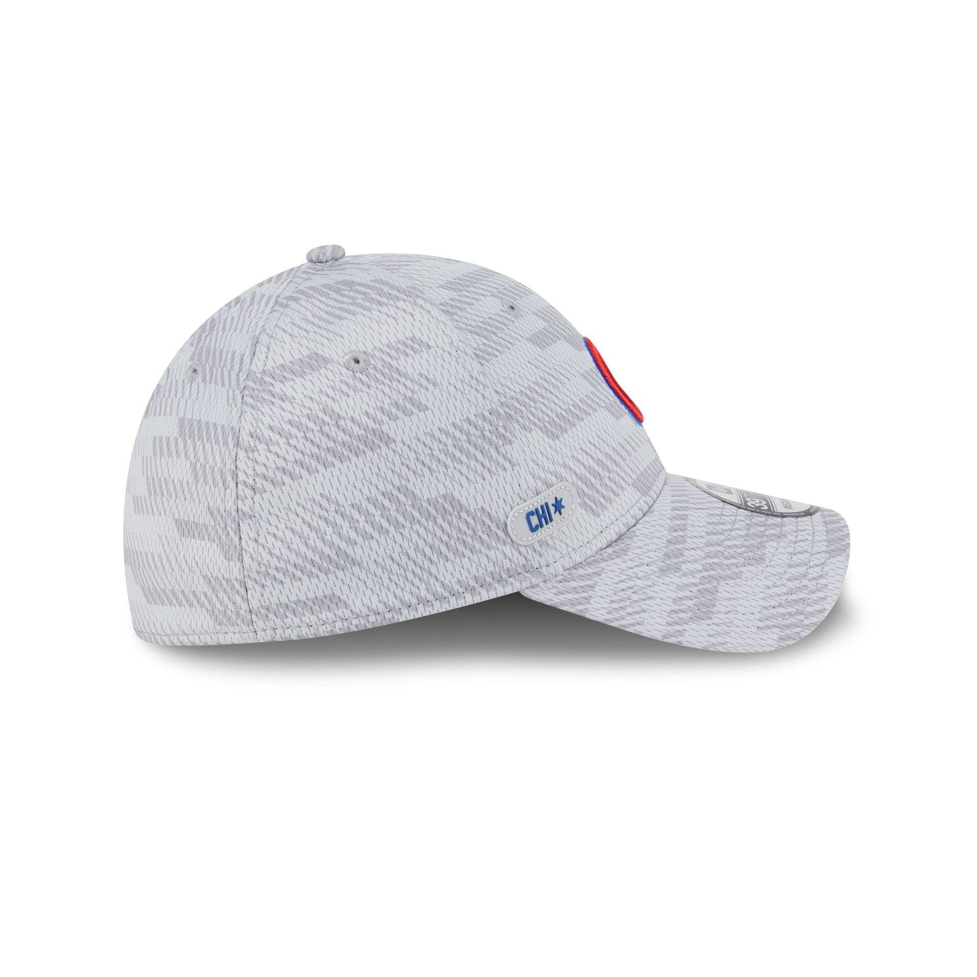 Chicago Cubs 2025 Clubhouse Gray 39THIRTY Stretch Fit Male Product Image